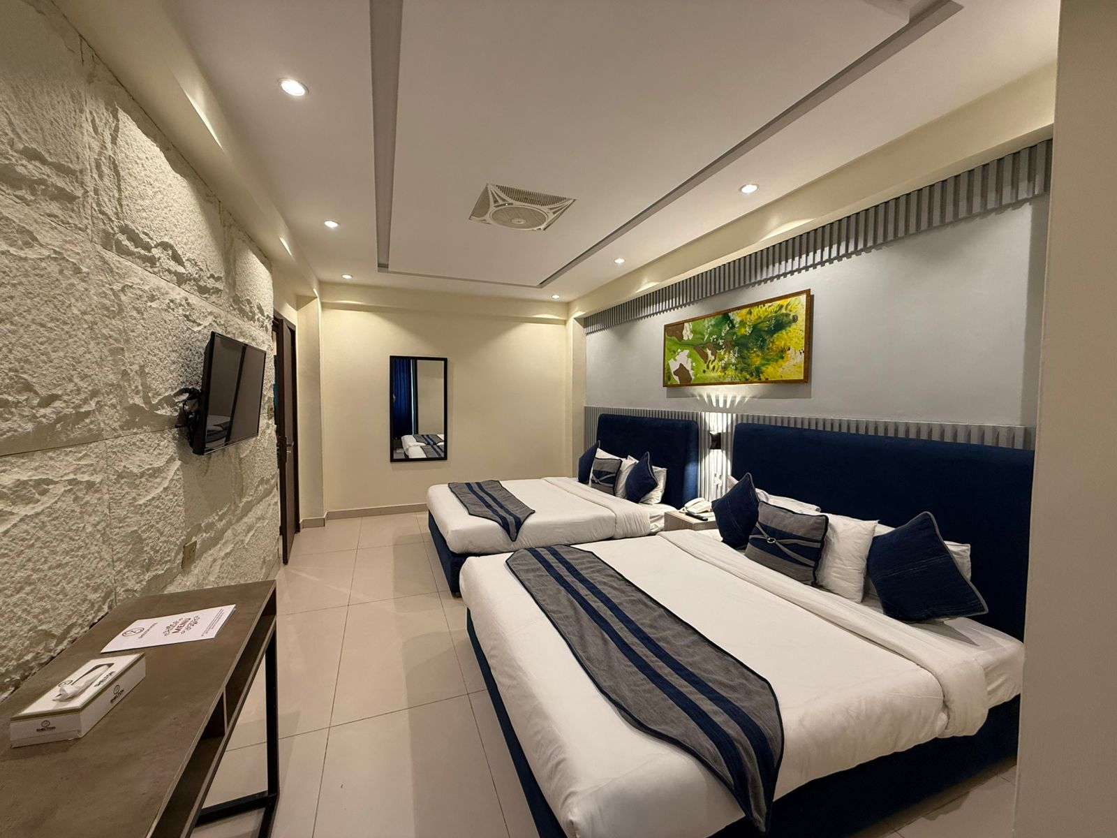 Shelton Hotel & Banquet